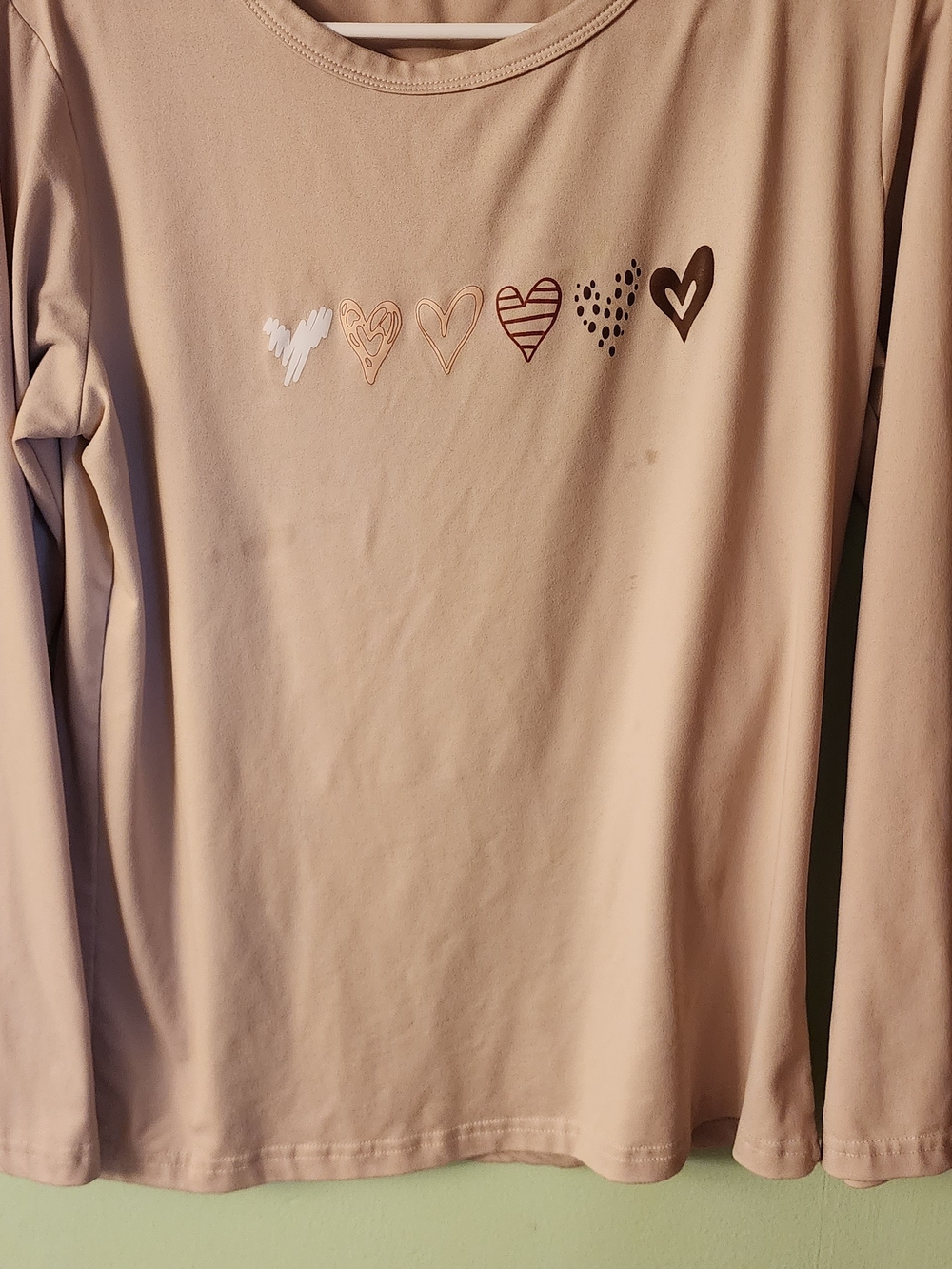 Beige Long Sleeve Tee with Heart Row Graphic